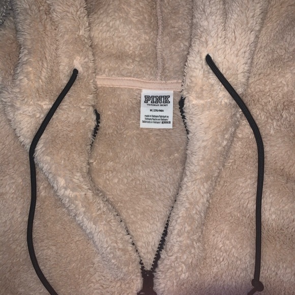 Pink Sherpa jacket - Picture 2 of 3